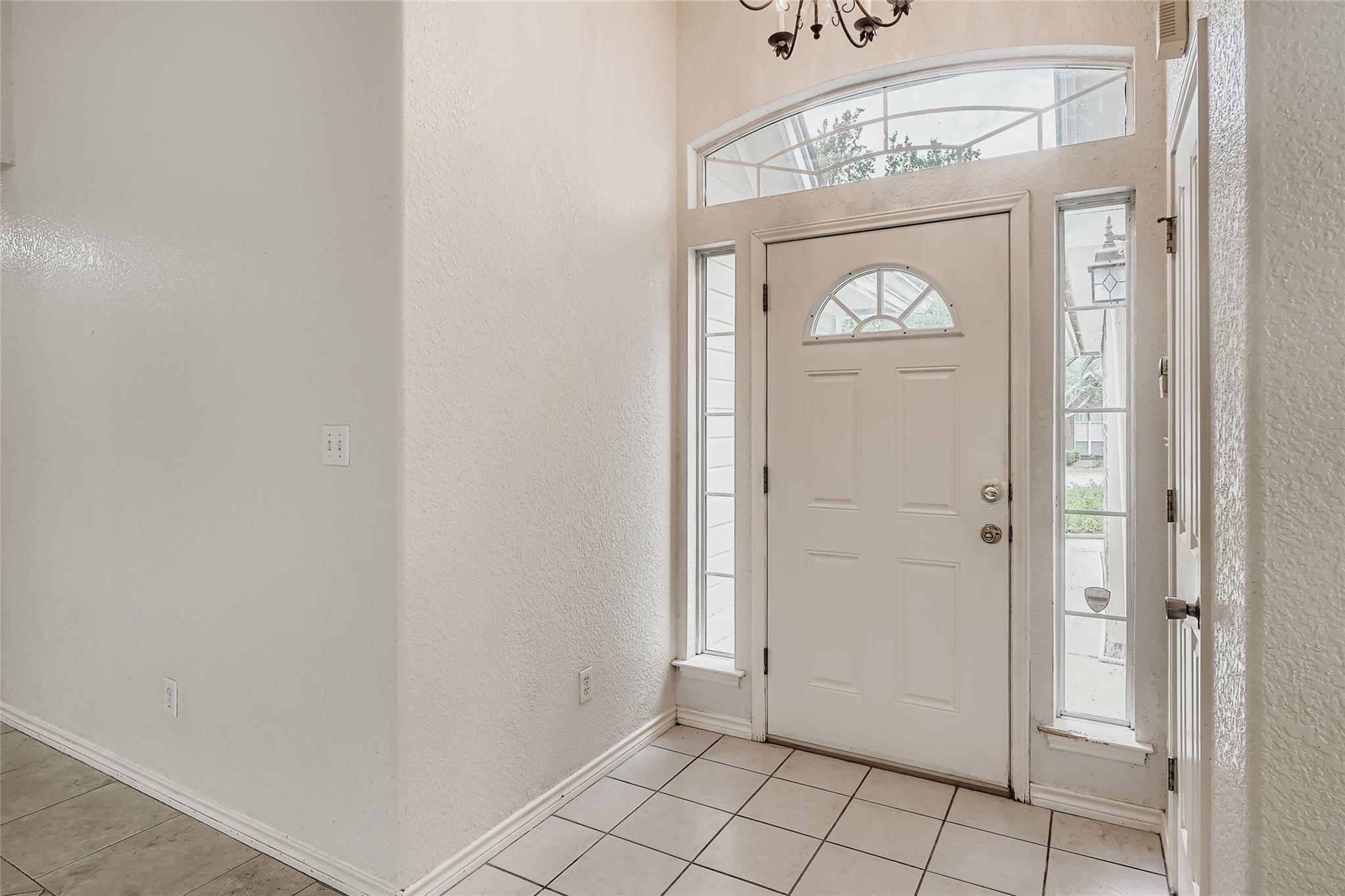 1805 Ramona Cir, San Marcos, TX 78666