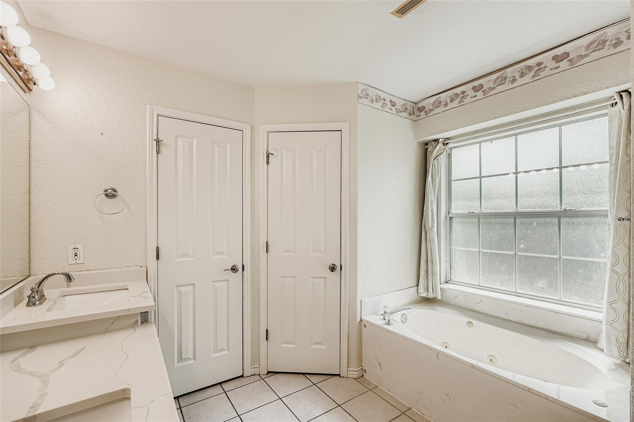 1805 Ramona Cir, San Marcos, TX 78666