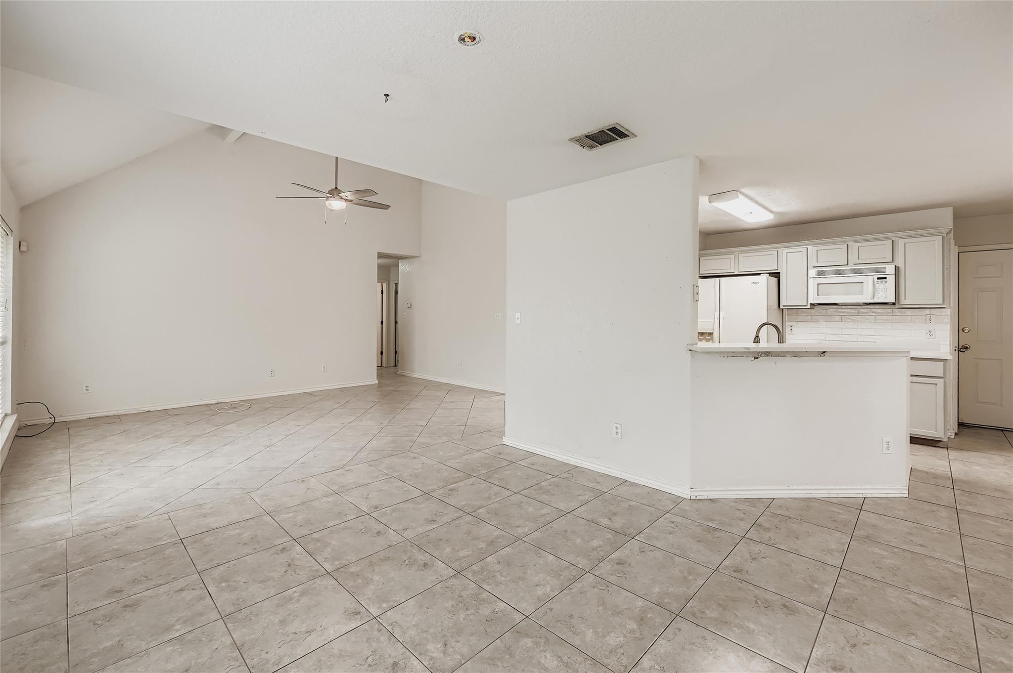 1805 Ramona Cir, San Marcos, TX 78666