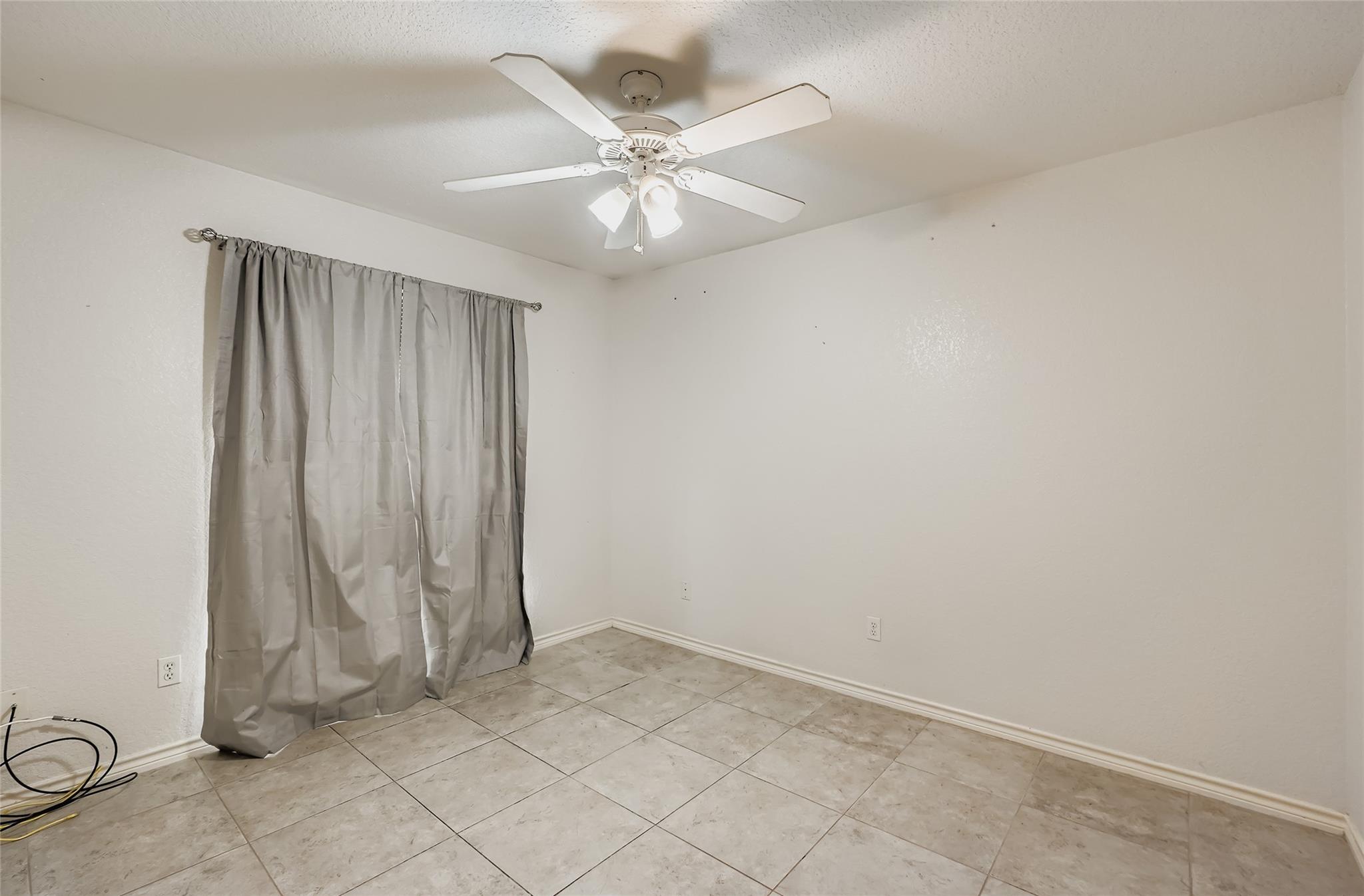 1805 Ramona Cir, San Marcos, TX 78666