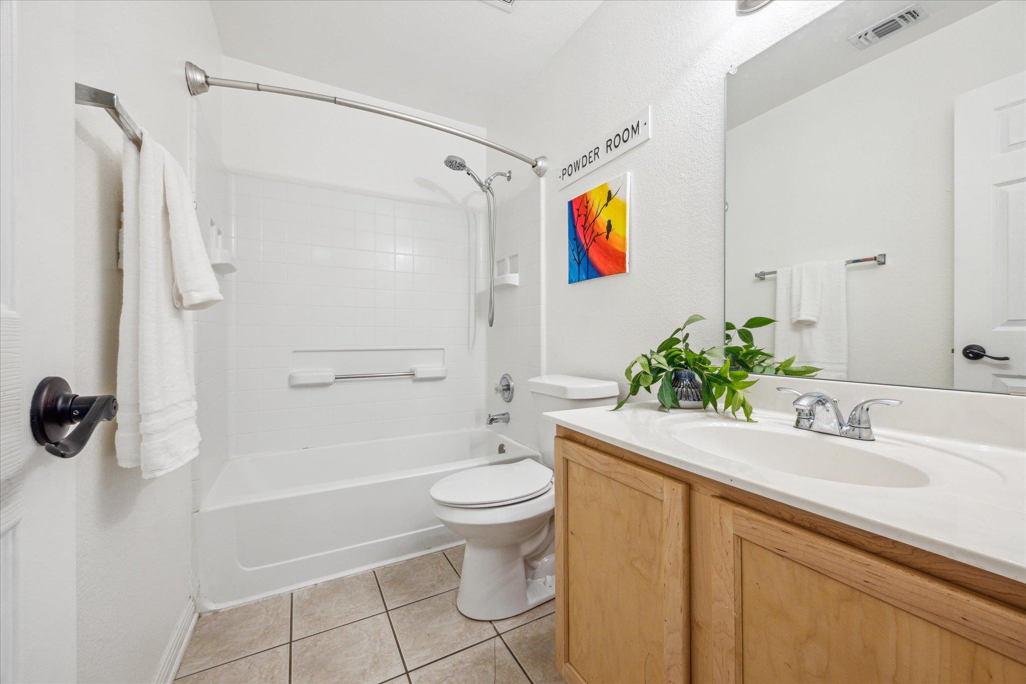 104 Lucky Clover Ln, Hutto, TX 78634