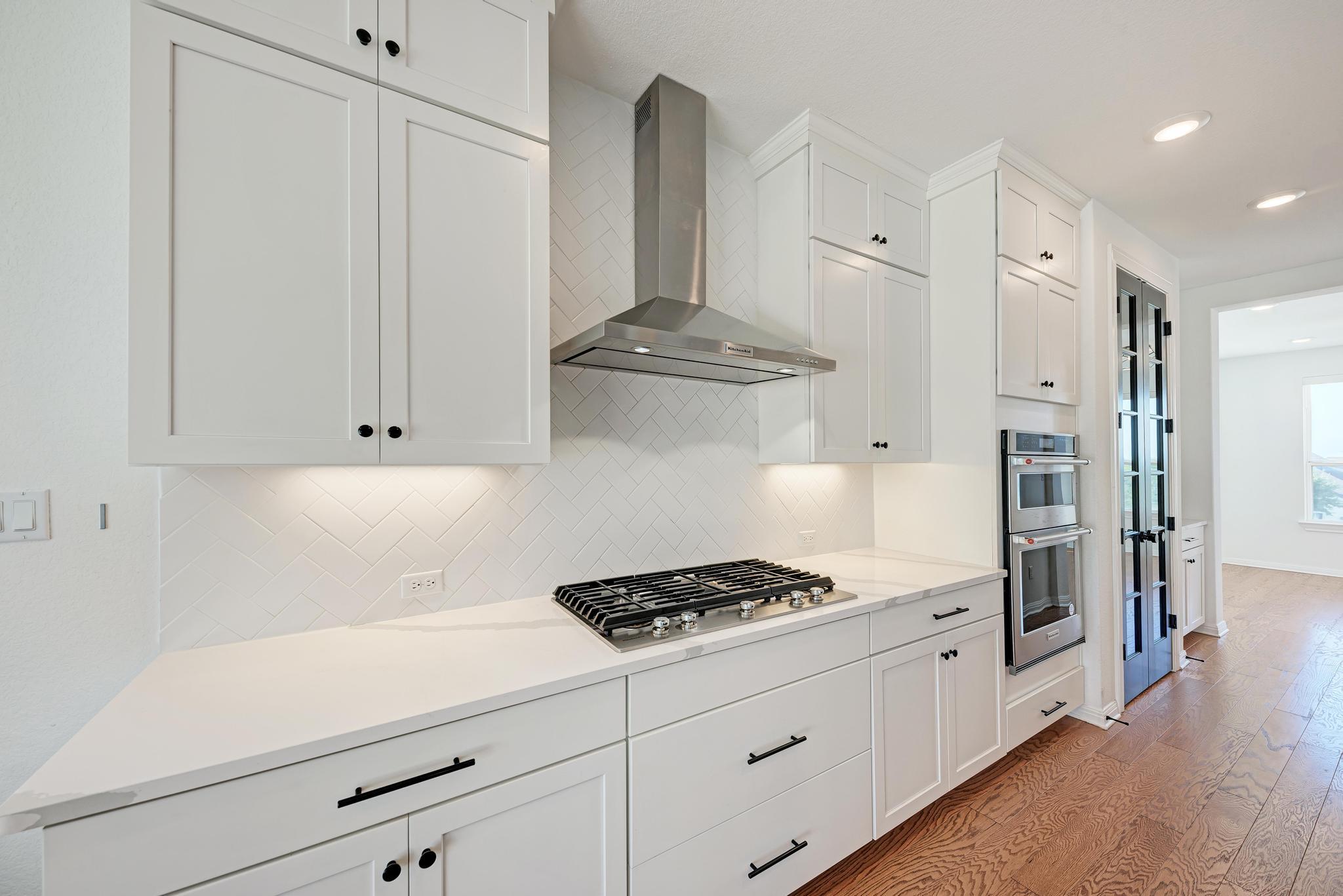 156 Verdejo Dr, Dripping Springs, TX 78620