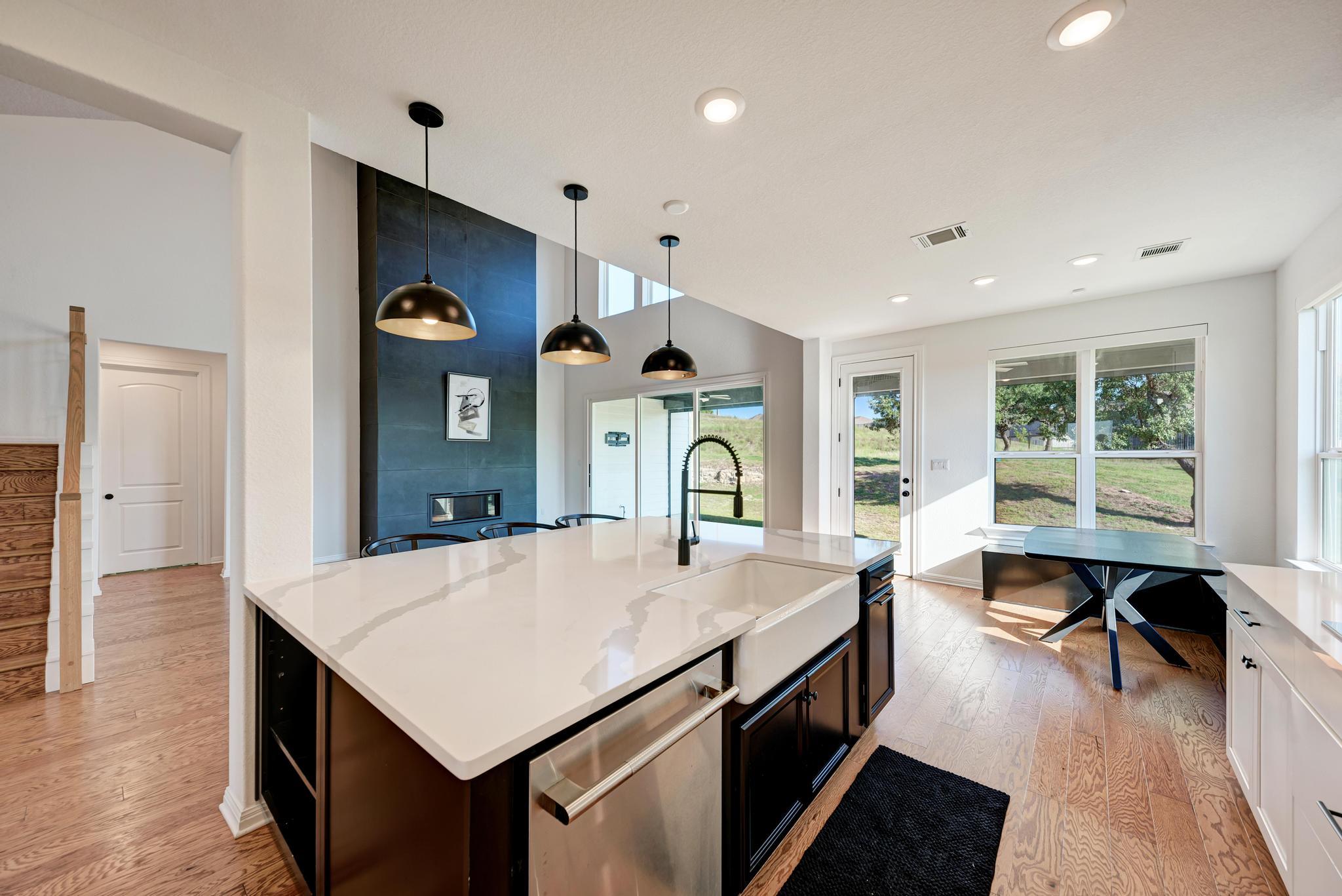 156 Verdejo Dr, Dripping Springs, TX 78620