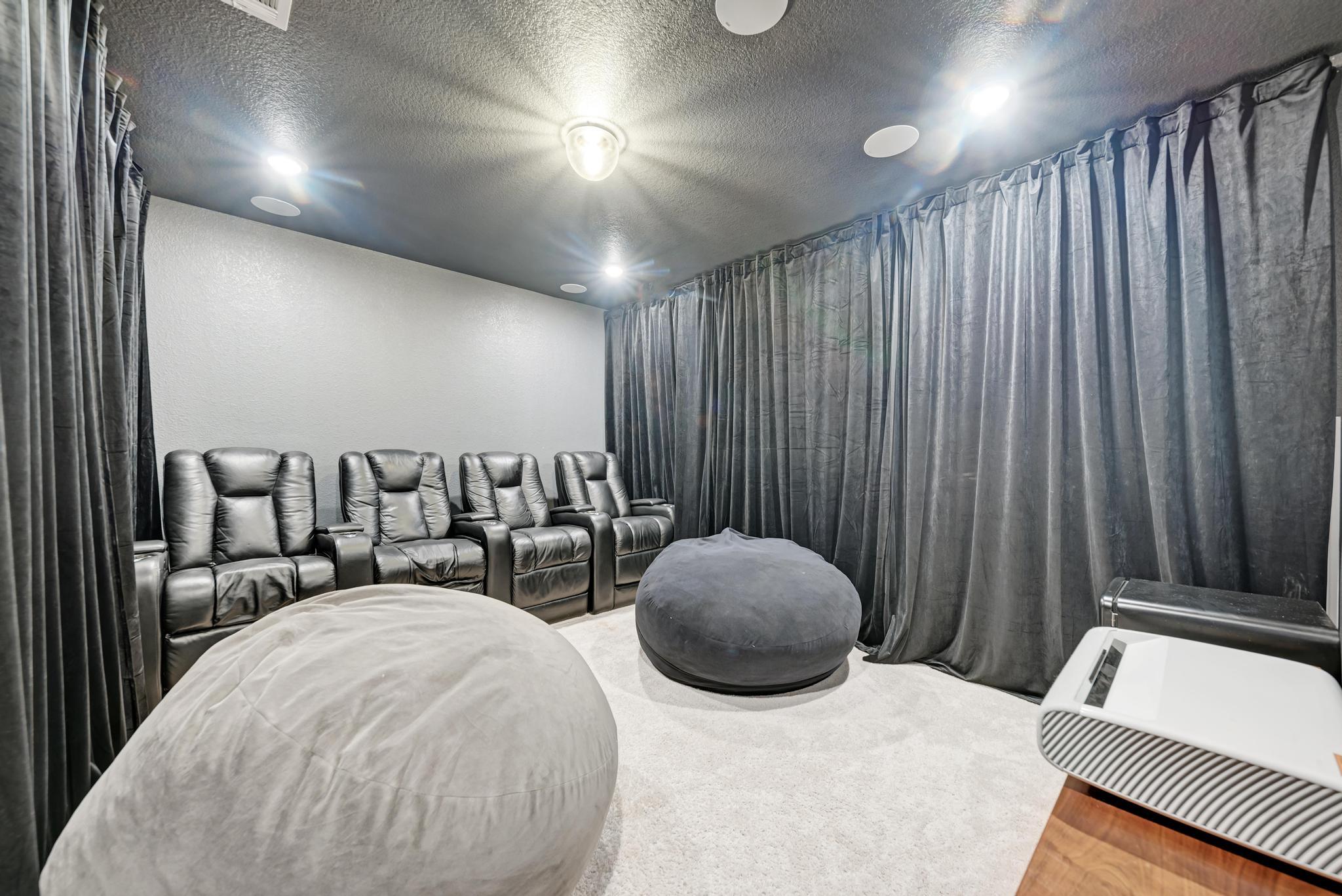 156 Verdejo Dr, Dripping Springs, TX 78620