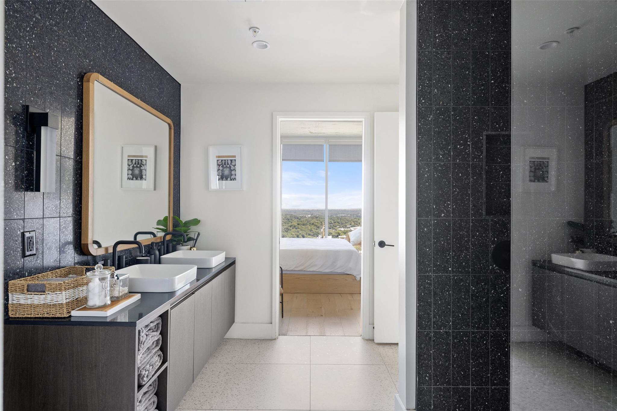 48 East Ave # 2405, Austin, TX 78701