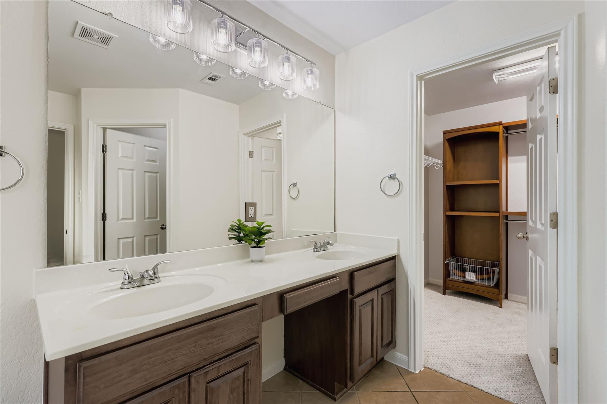 623 Kingbird Pl, New Braunfels, TX 78130