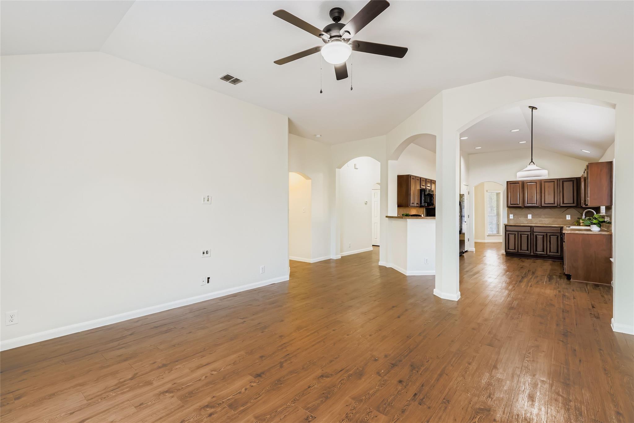 623 Kingbird Pl, New Braunfels, TX 78130