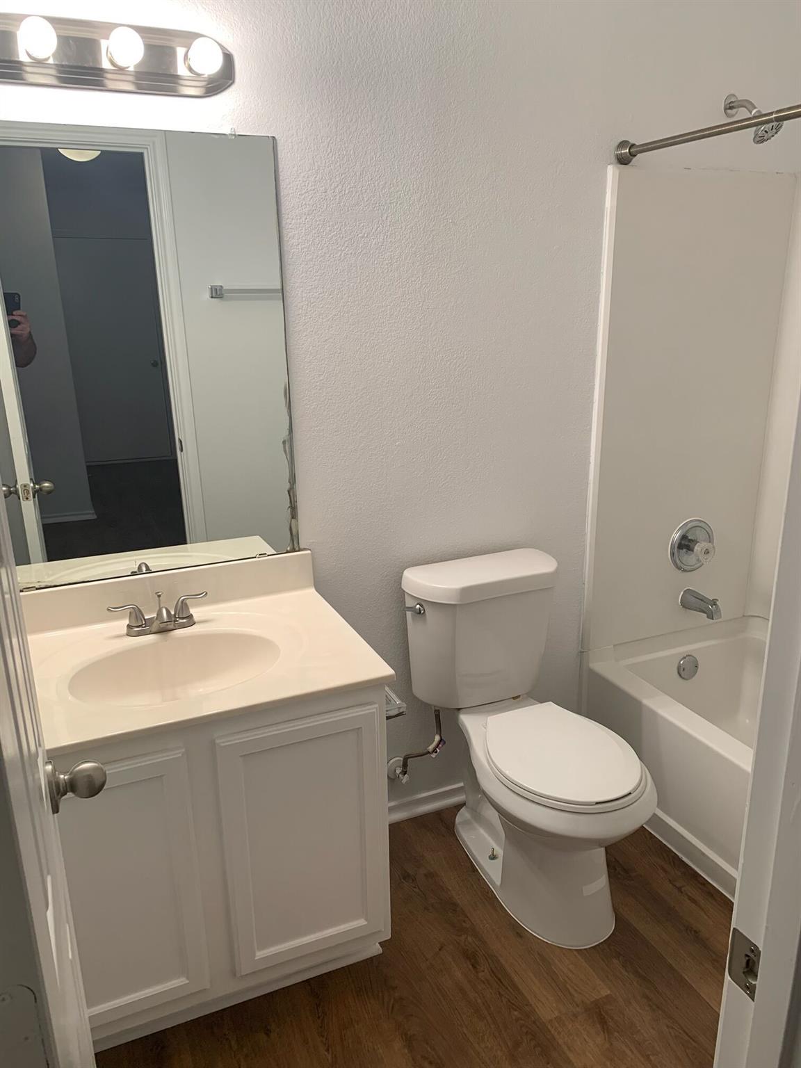 12720 Waynespur Ln, Elgin, TX 78621