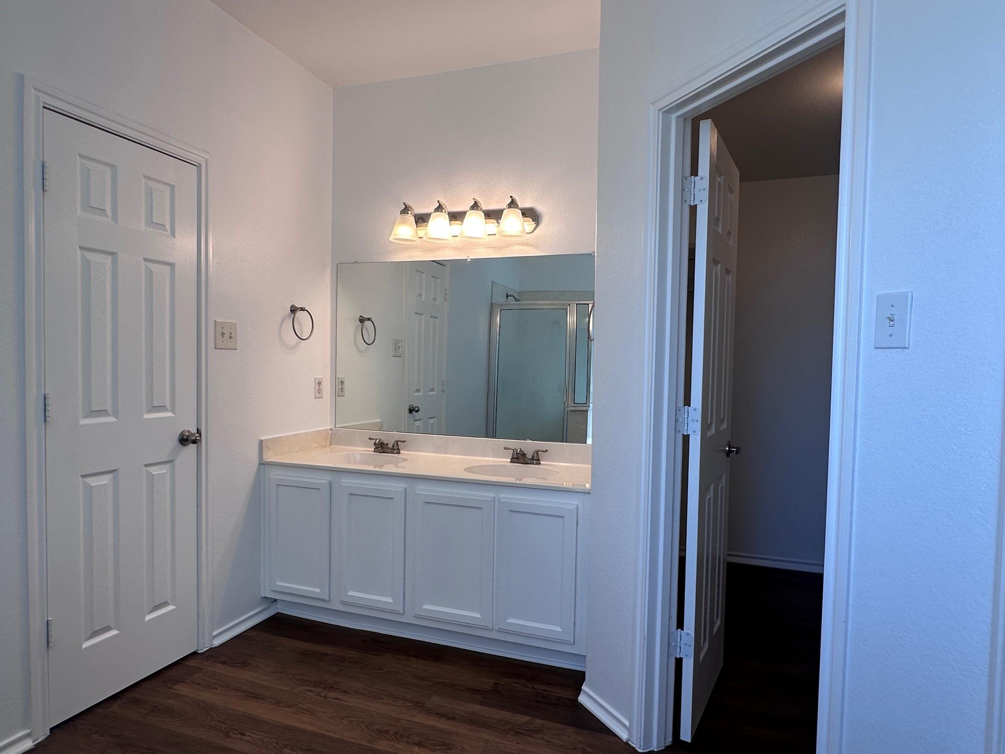 12720 Waynespur Ln, Elgin, TX 78621