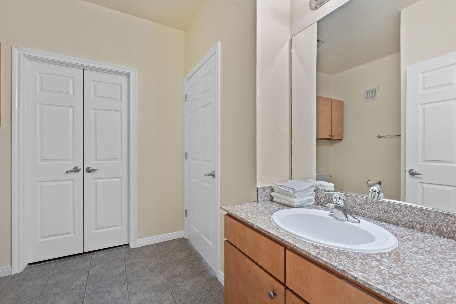 2502 Leon St # 501, Austin, TX 78705