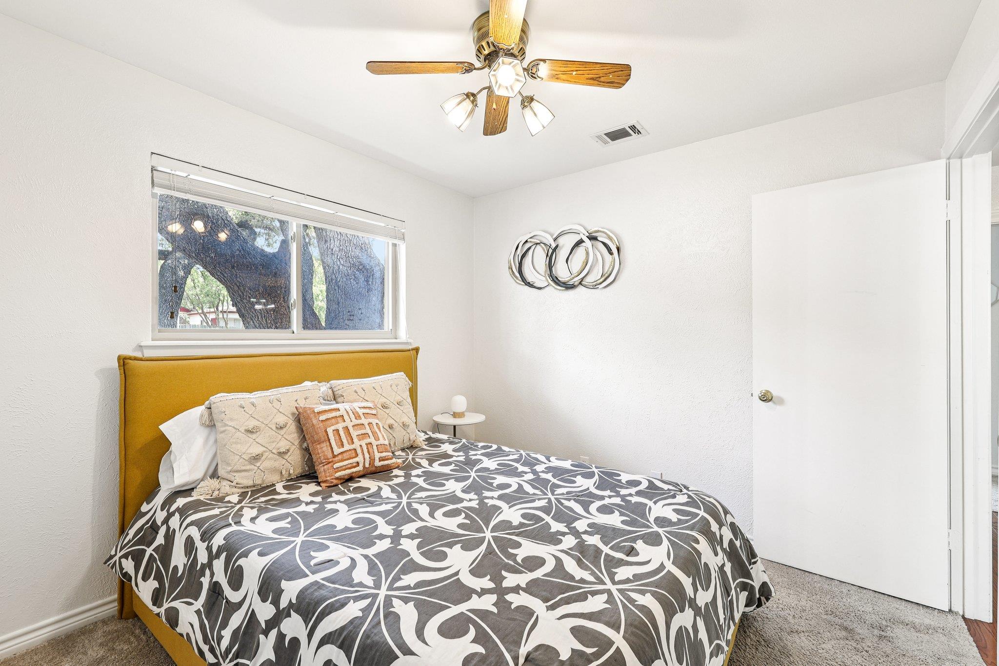 11500 Sterlinghill Dr, Austin, TX 78758