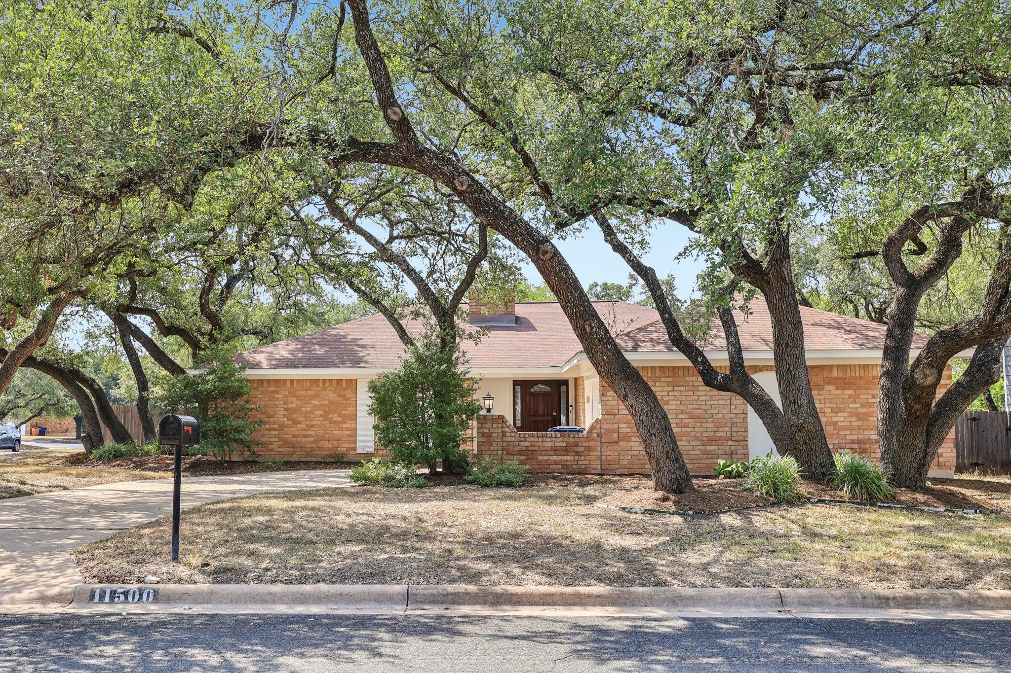 11500 Sterlinghill Dr, Austin, TX 78758