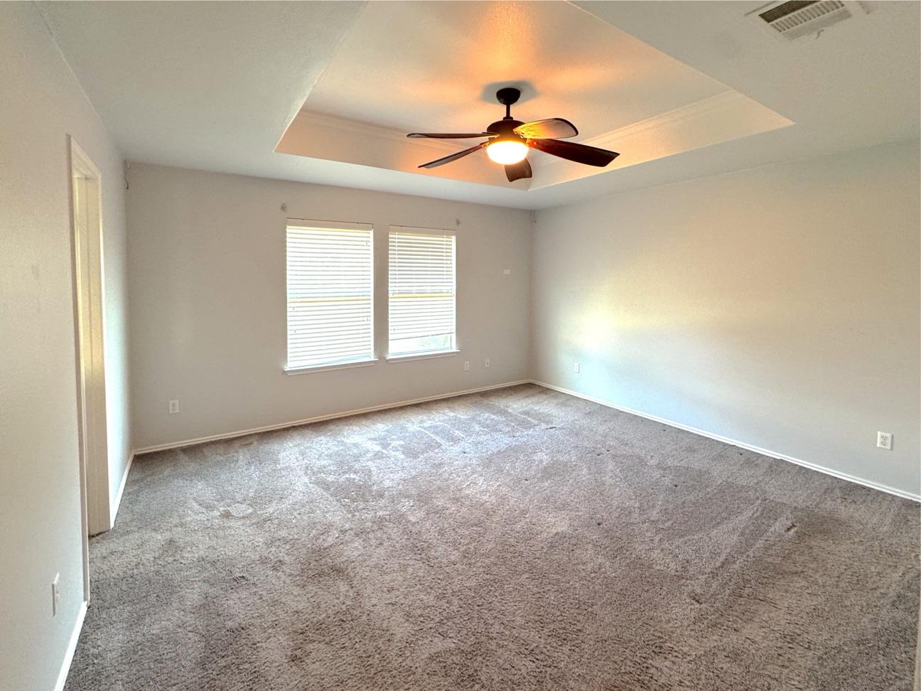 105 Snowy Egret Ln, Leander, TX 78641