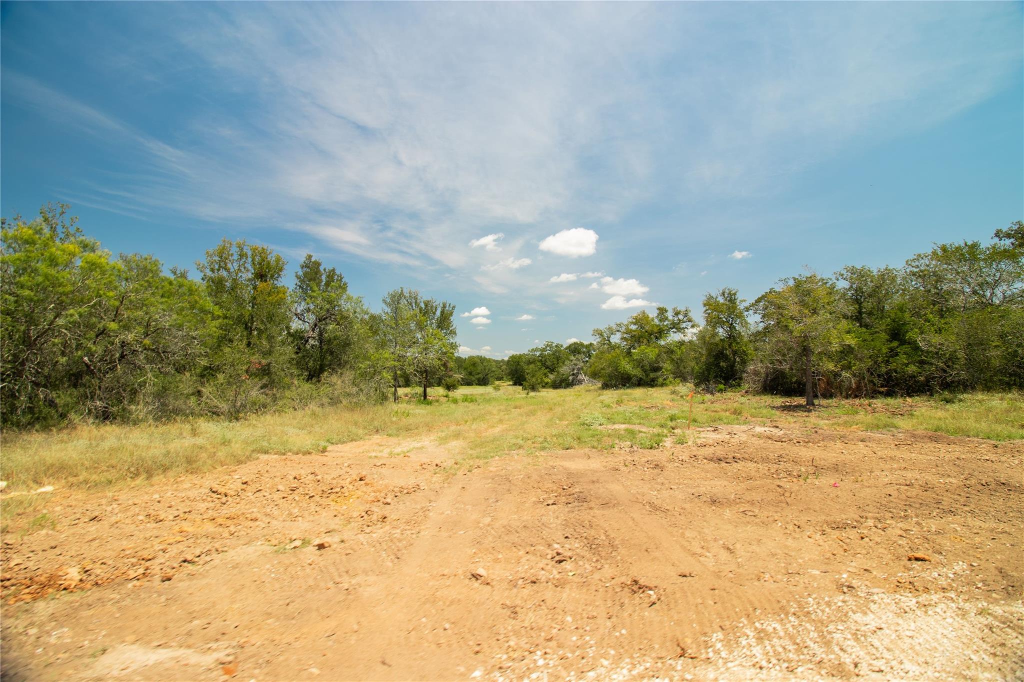 9412 Sycamore Shade Ln, Seguin, TX 78155