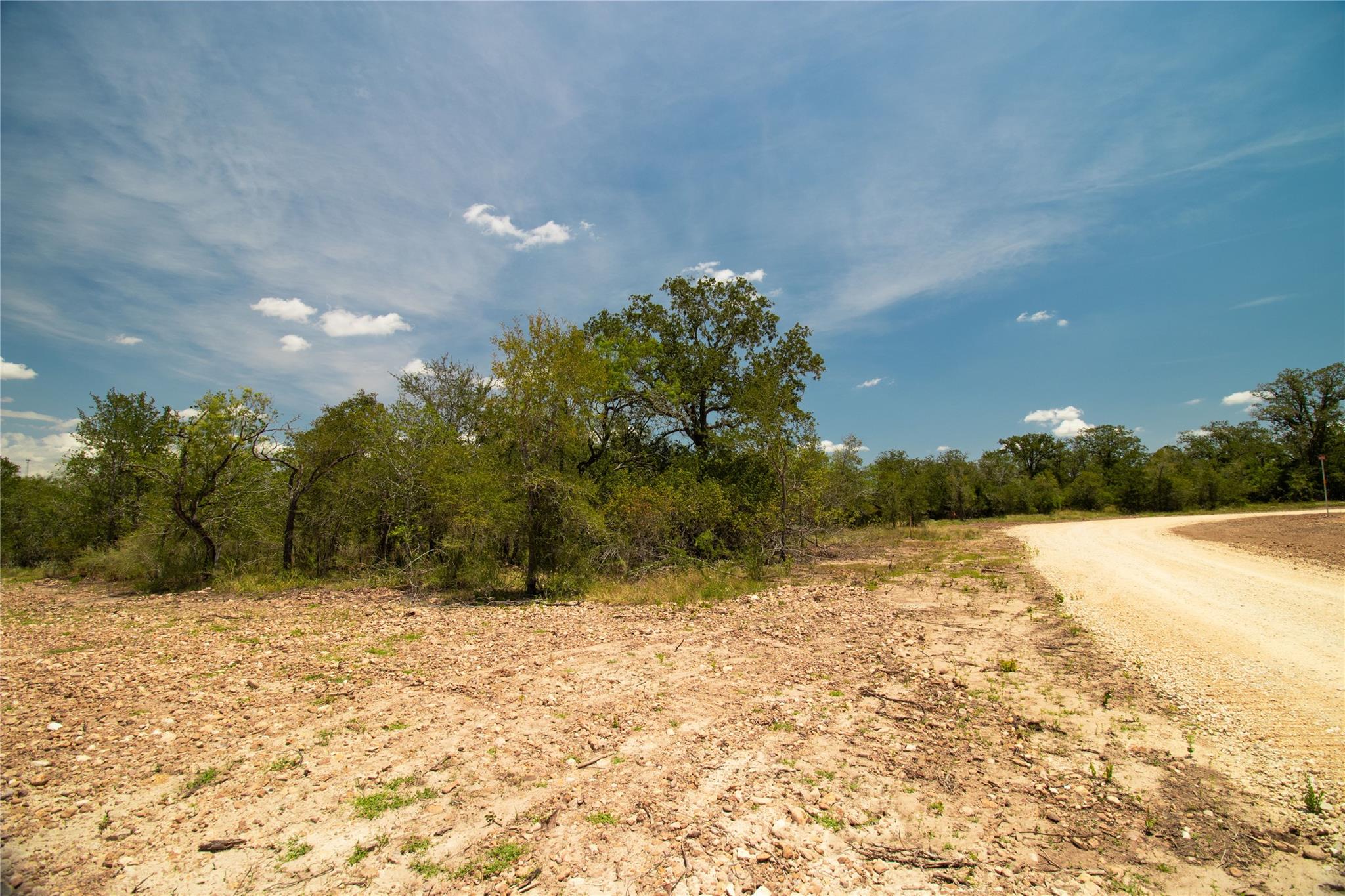 9412 Sycamore Shade Ln, Seguin, TX 78155