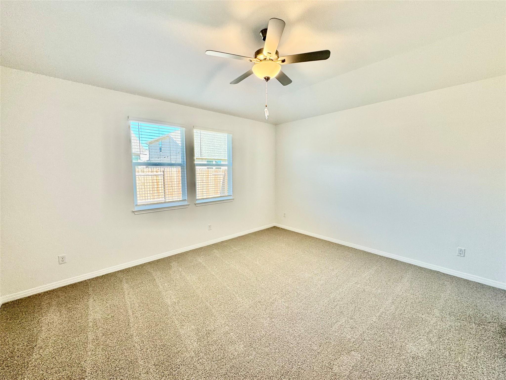 516 Banff Dr, Kyle, TX 78640