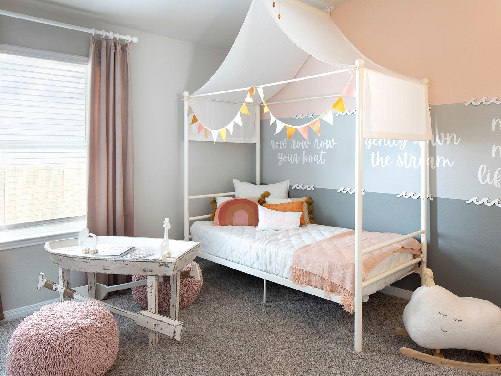 203 Coopers Hawk Crst, Cedar Creek, TX 78612