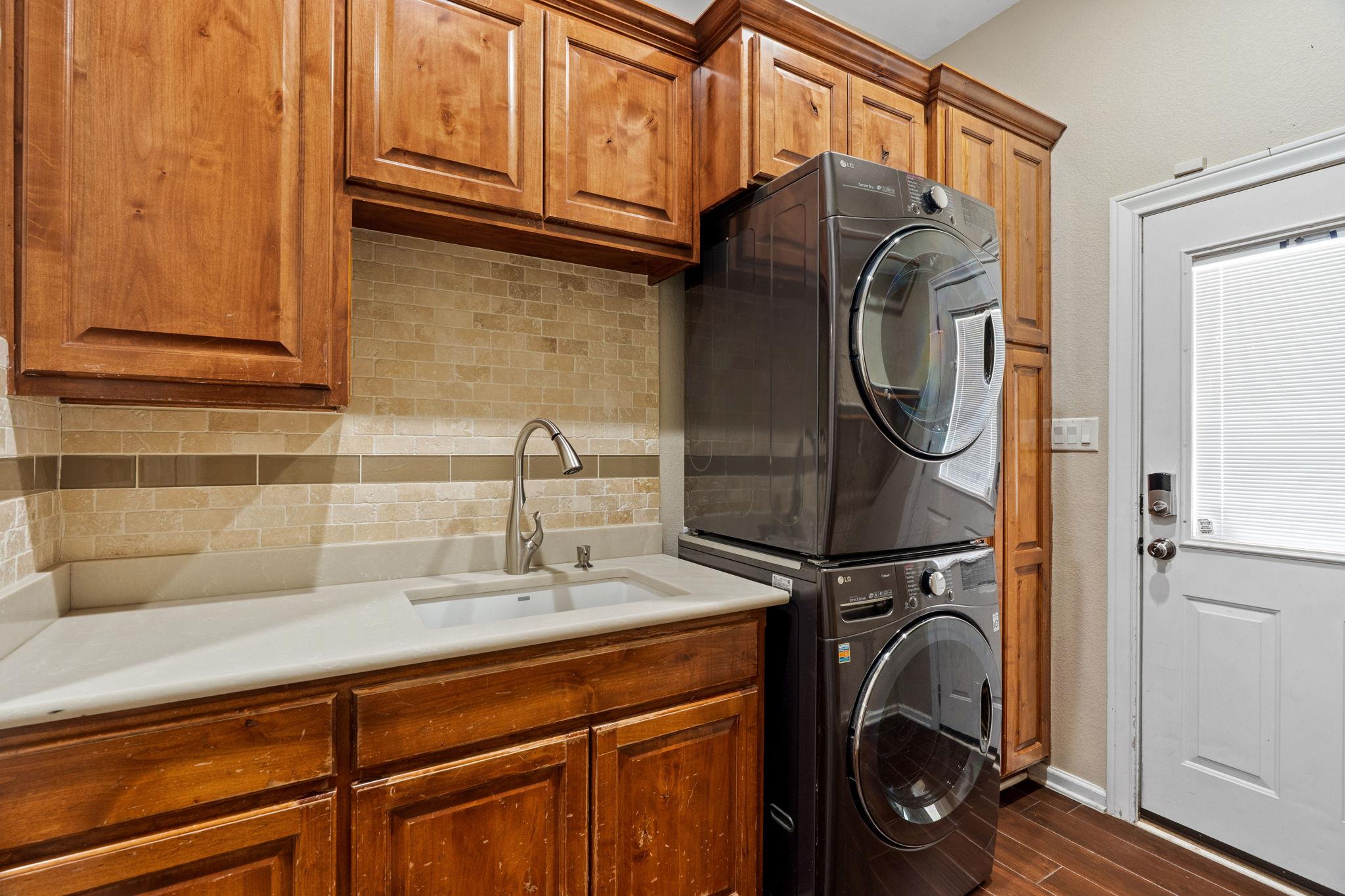 218 Courtnees Way, Georgetown, TX 78626