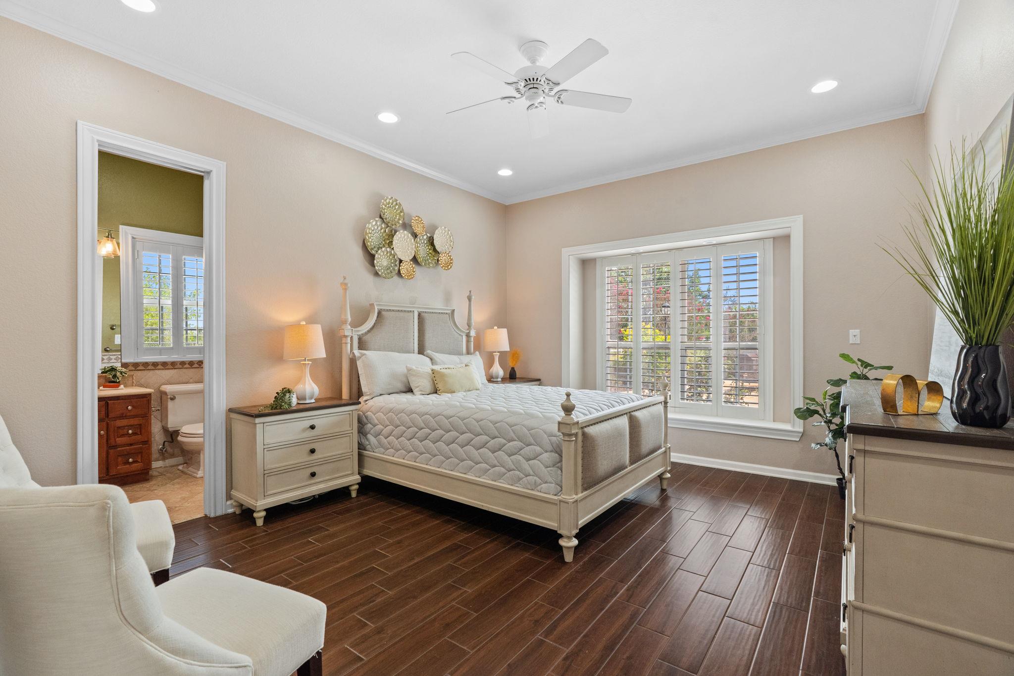 218 Courtnees Way, Georgetown, TX 78626