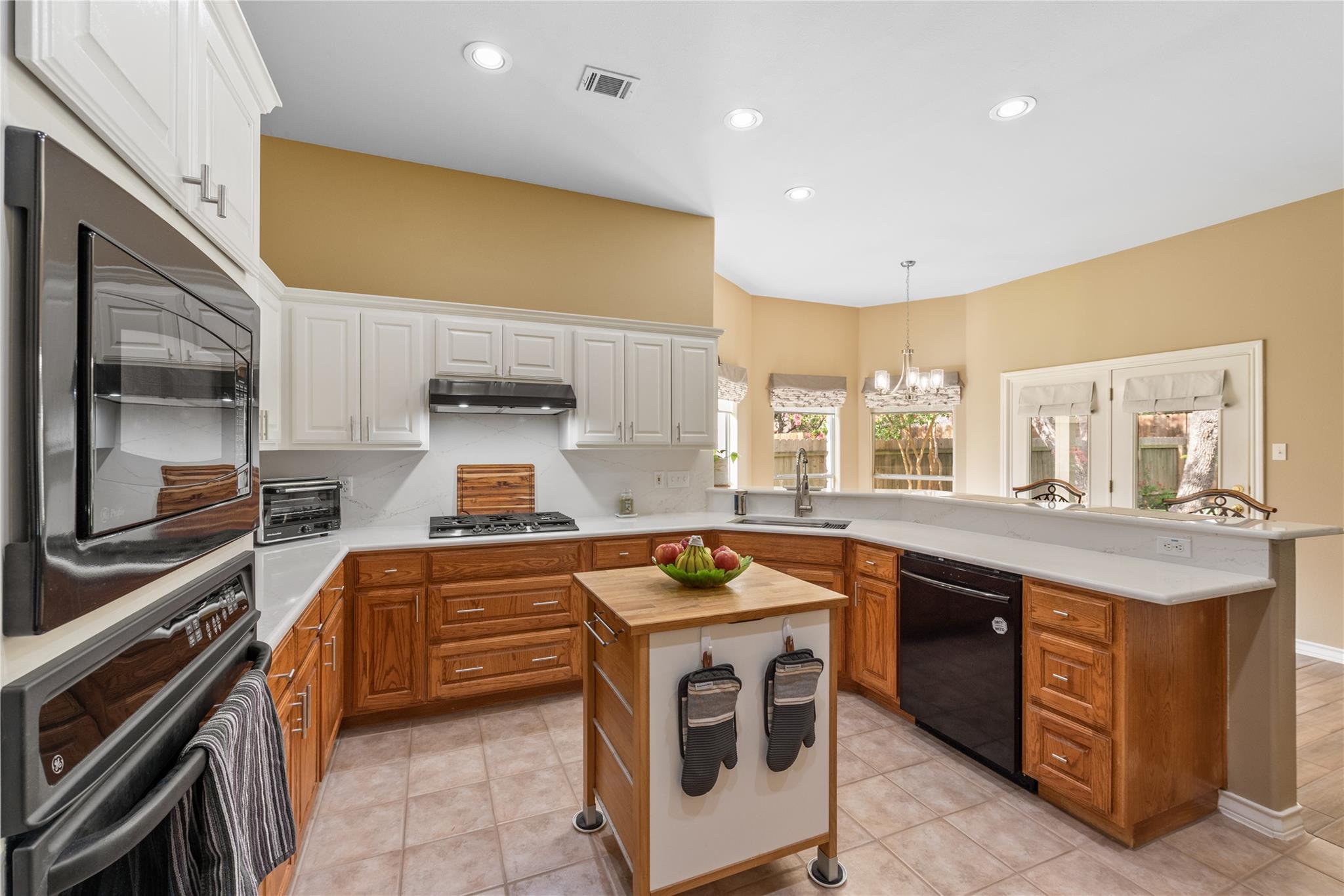 115 N Winecup Trl, Cedar Park, TX 78613