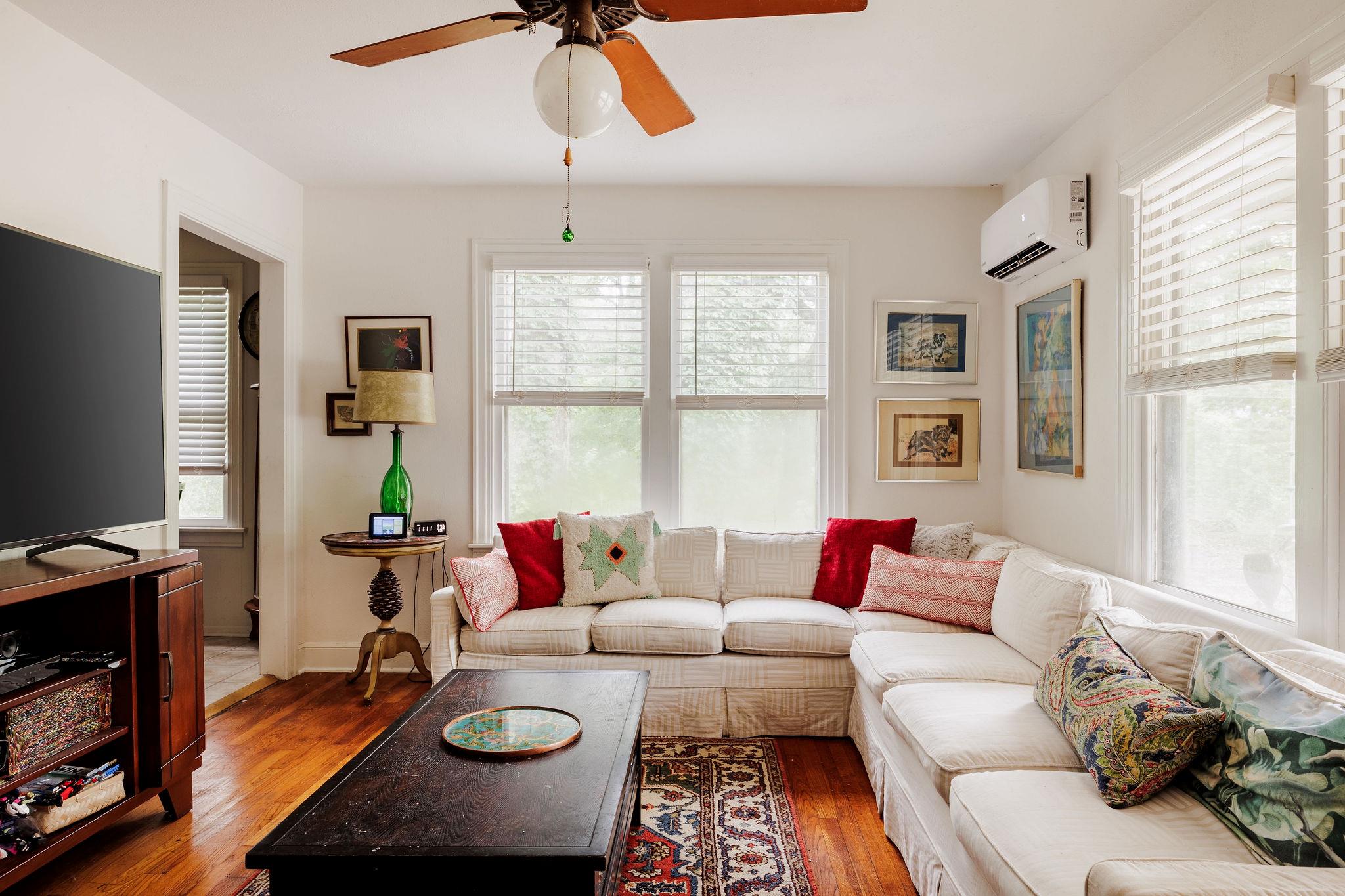 4201 Gregg Ward Ln, Austin, TX 78744