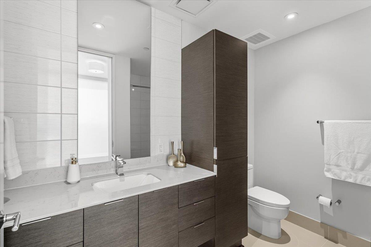 301 West Ave # 5604, Austin, TX 78701