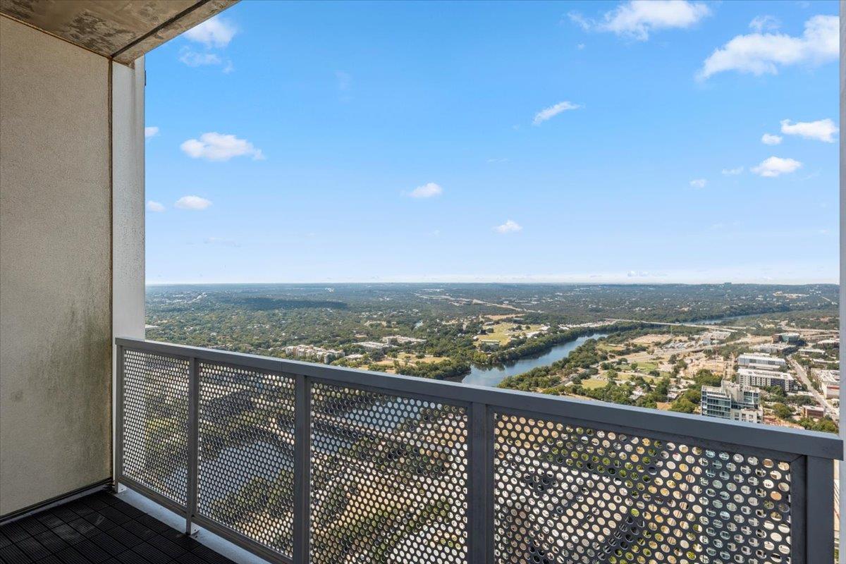 301 West Ave # 5604, Austin, TX 78701
