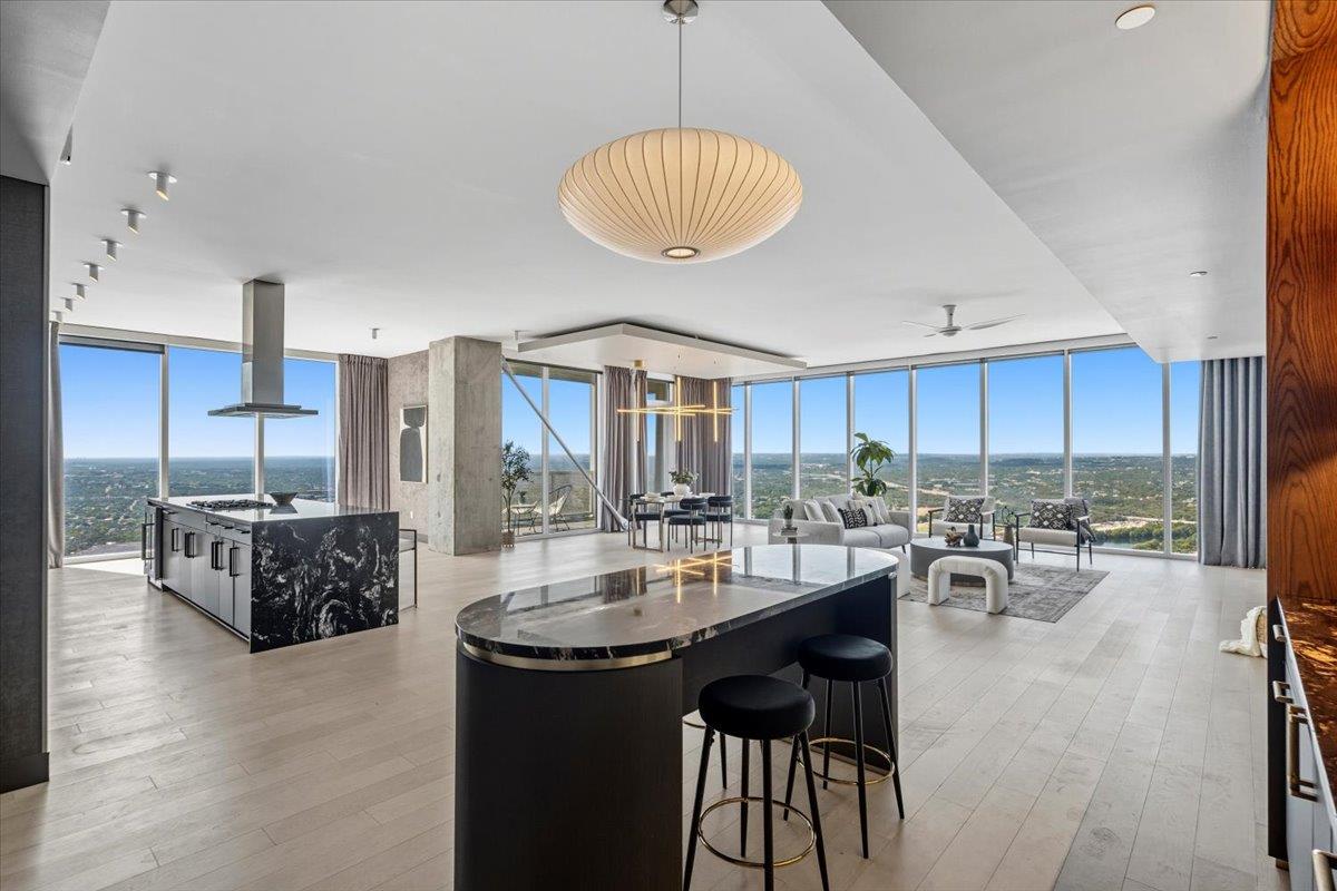 301 West Ave # 5604, Austin, TX 78701