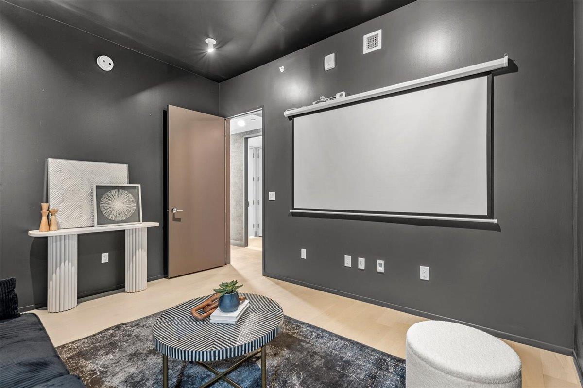 301 West Ave # 5604, Austin, TX 78701