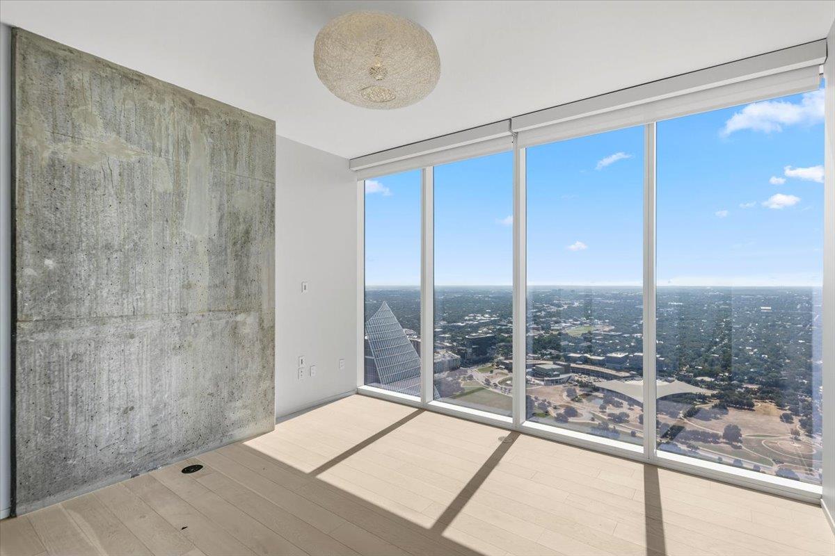 301 West Ave # 5604, Austin, TX 78701