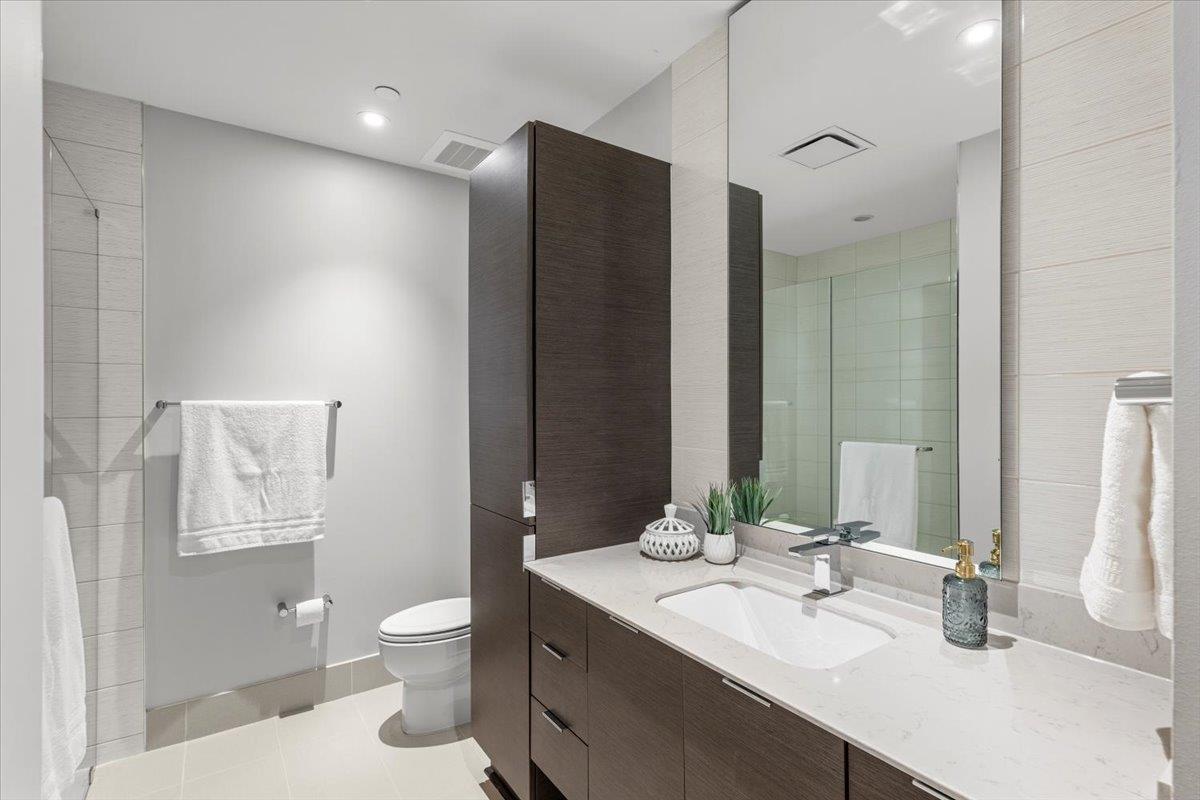 301 West Ave # 5604, Austin, TX 78701