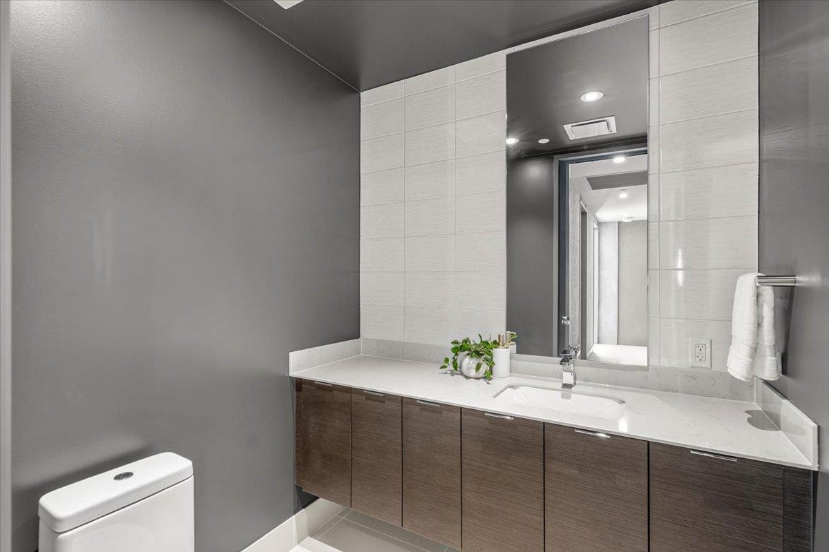 301 West Ave # 5604, Austin, TX 78701