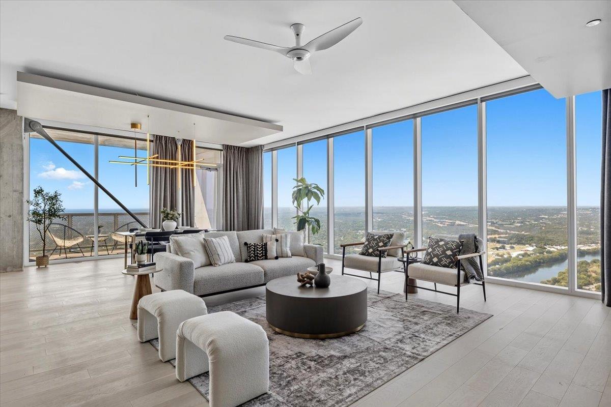 301 West Ave # 5604, Austin, TX 78701