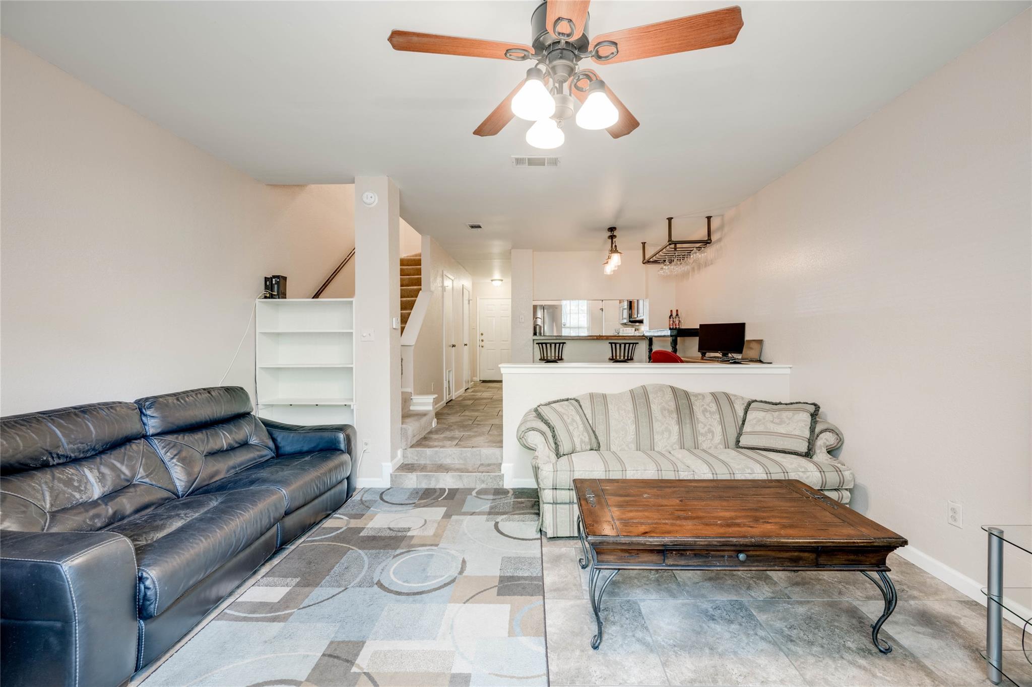 11821 Bittern Holw # 34, Austin, TX 78758