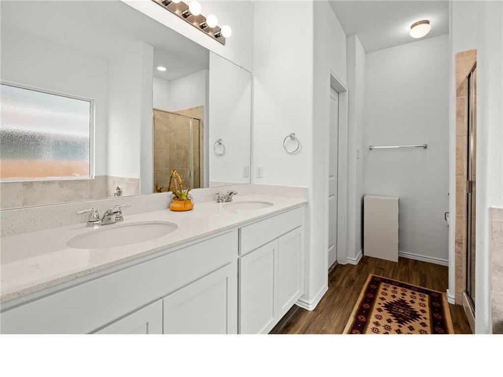 328 Majestic Cedar Ct, Liberty Hill, TX 78642