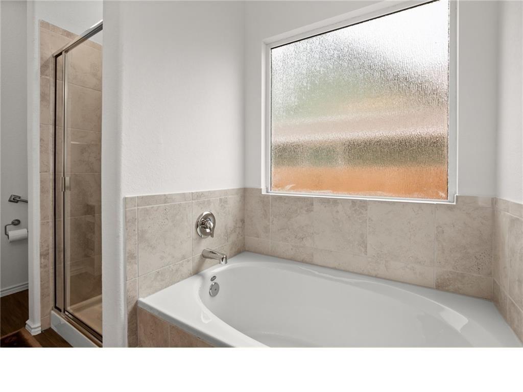 328 Majestic Cedar Ct, Liberty Hill, TX 78642