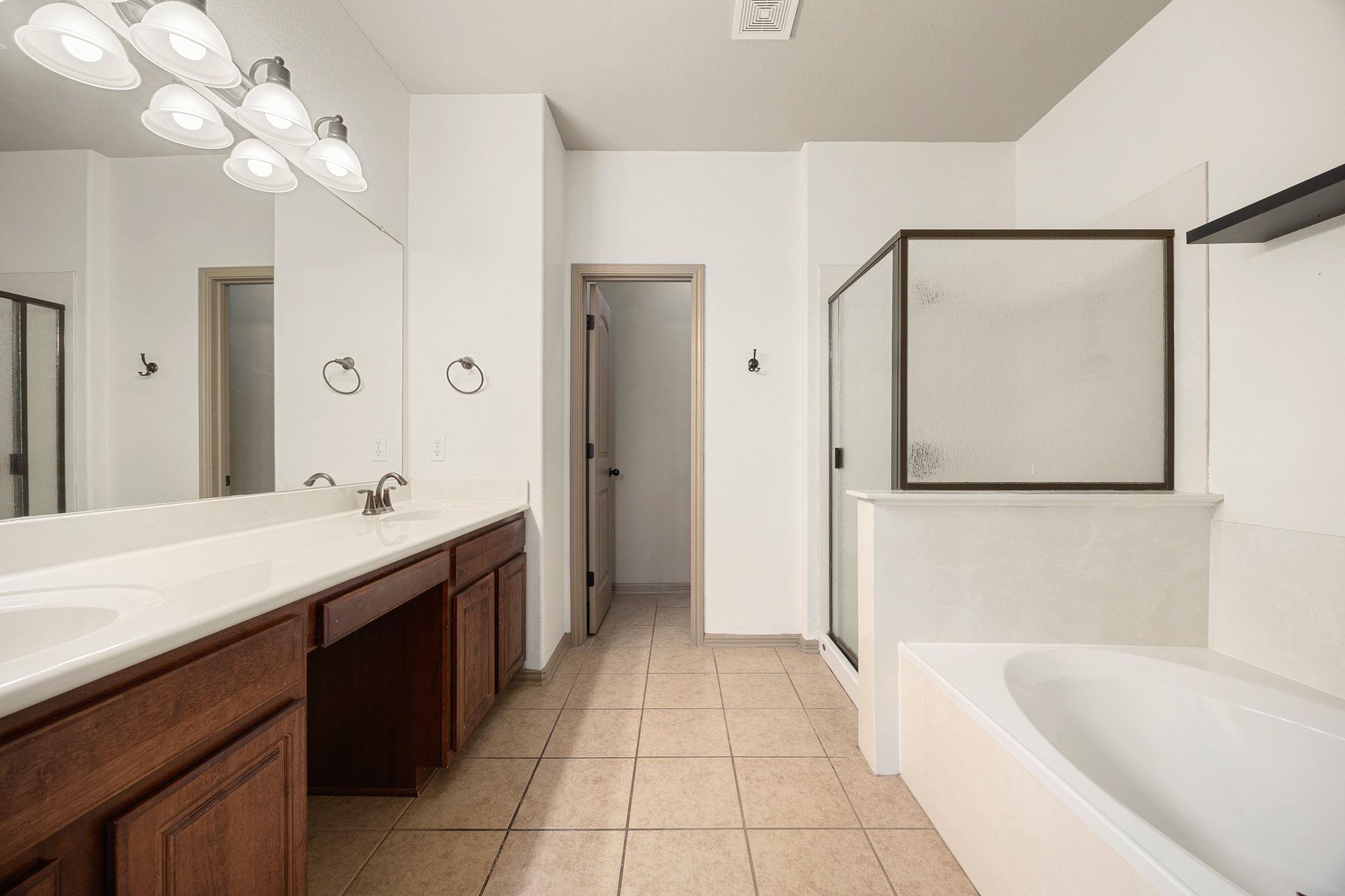 19100 Boulder Crest Dr, Pflugerville, TX 78660