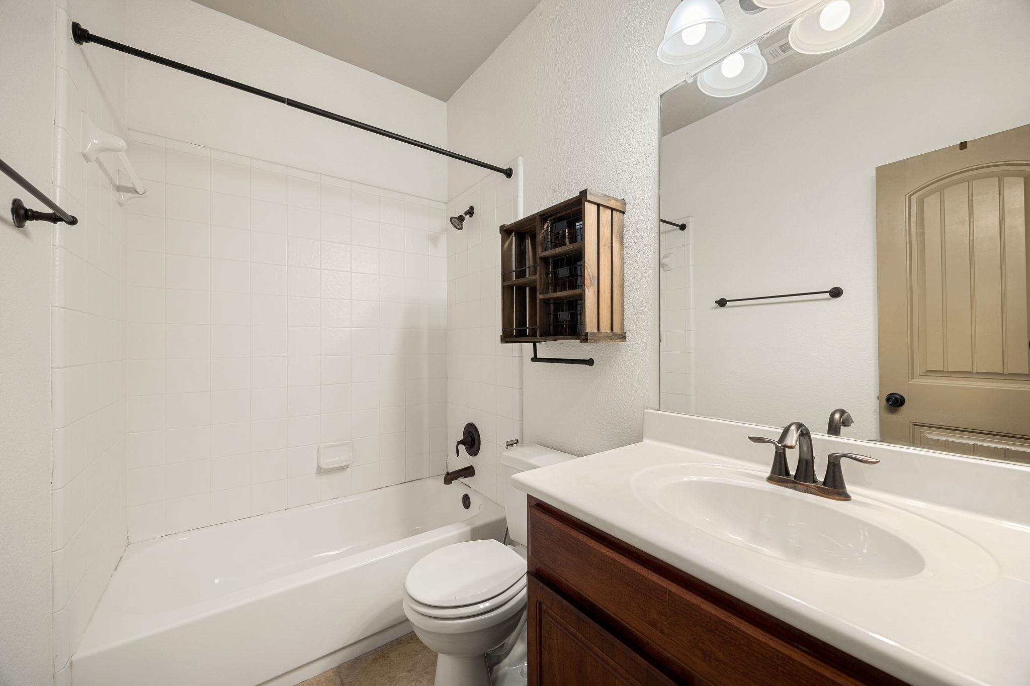 19100 Boulder Crest Dr, Pflugerville, TX 78660