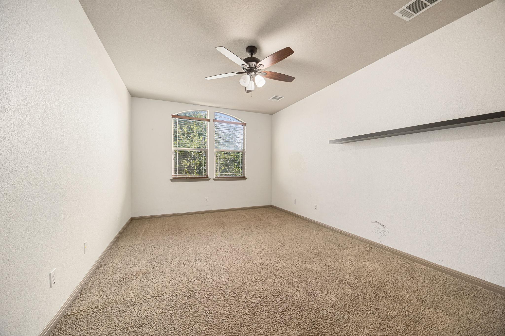 19100 Boulder Crest Dr, Pflugerville, TX 78660