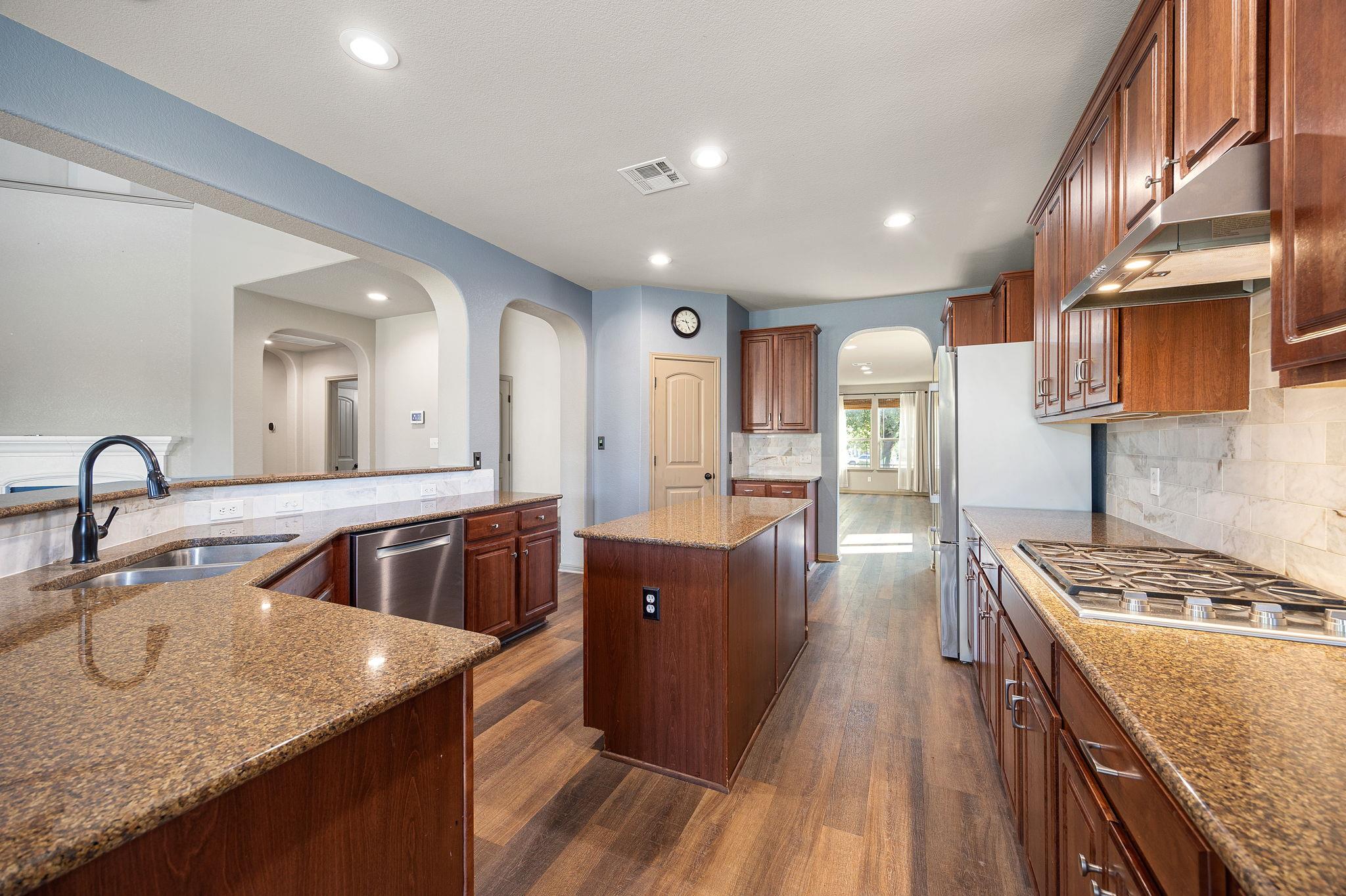 19100 Boulder Crest Dr, Pflugerville, TX 78660