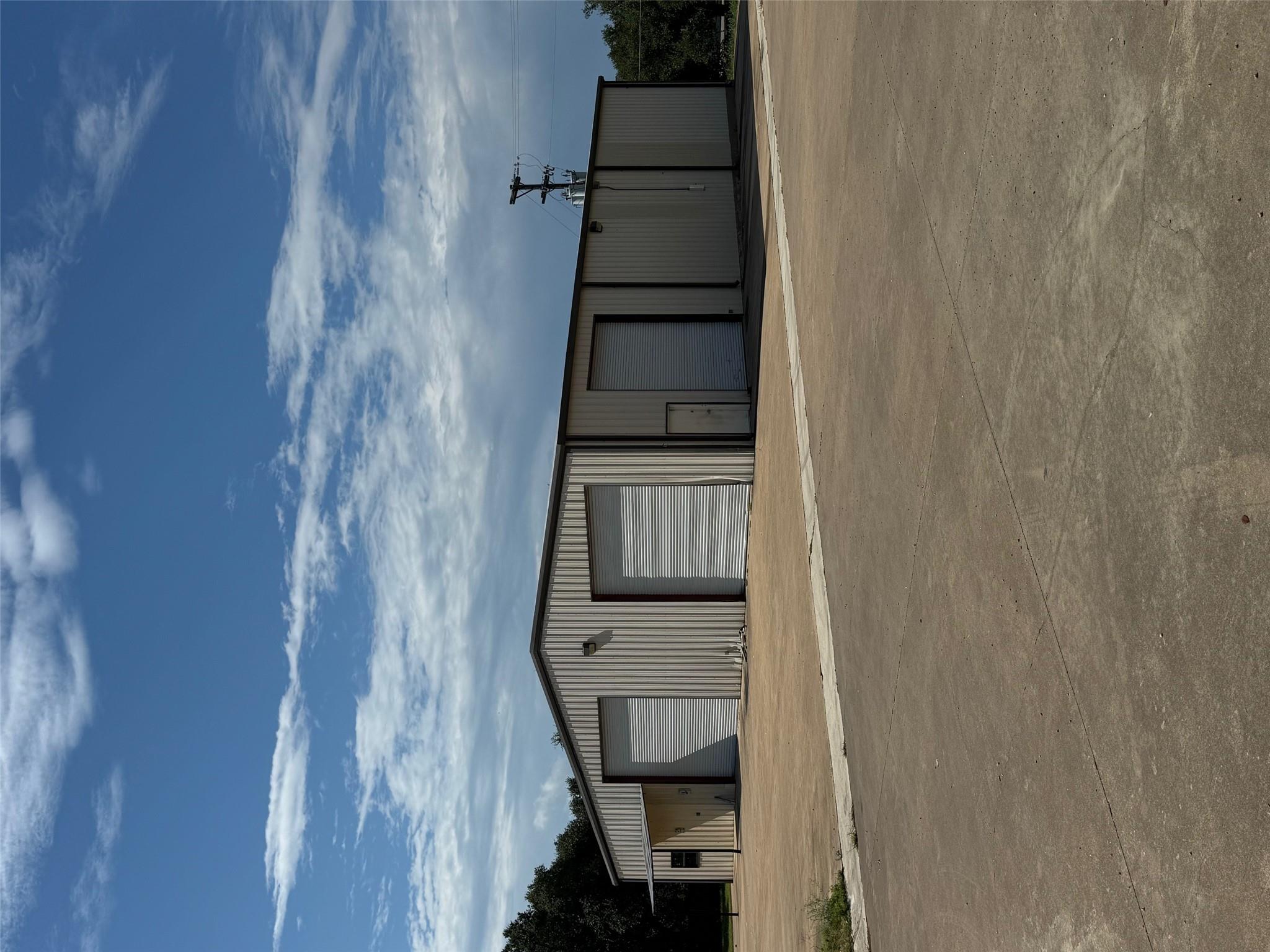 1451 W US-290 Highway # 2, Dripping Springs, TX 78620