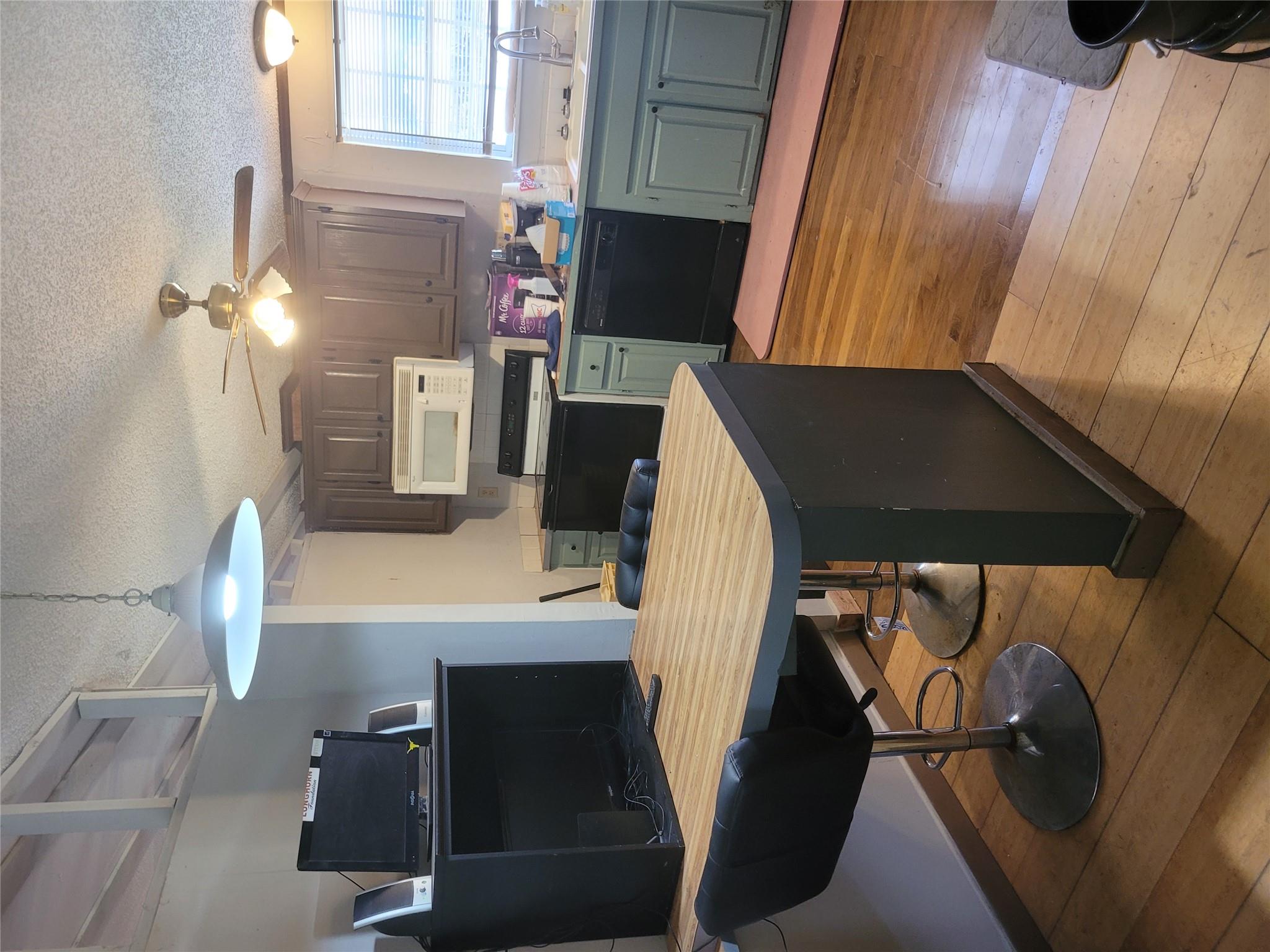 175 Sandoval St, Buda, TX 78610