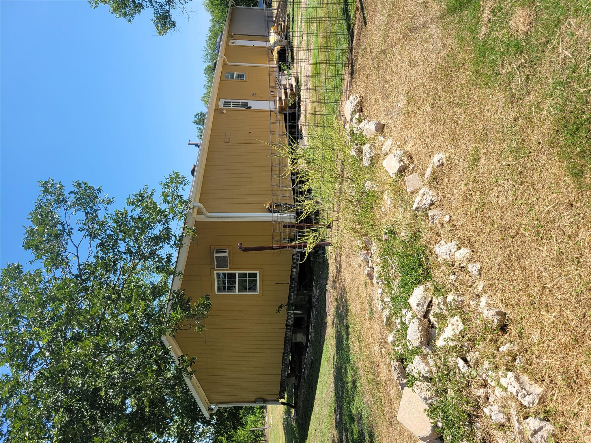 175 Sandoval St, Buda, TX 78610