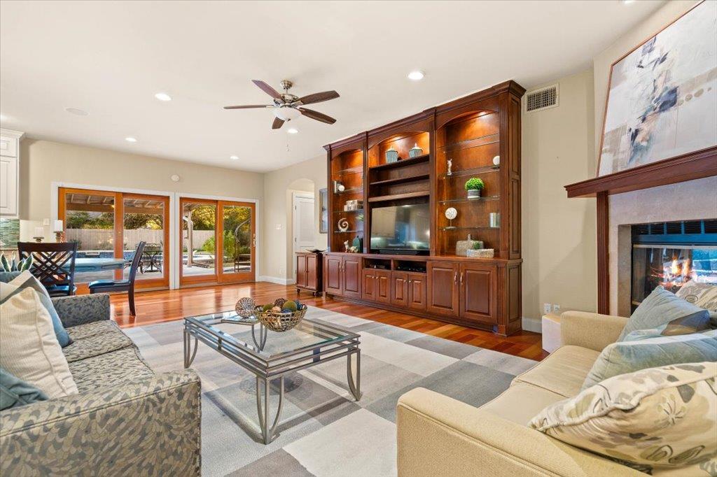 3803 Frodo Cv, Austin, TX 78739