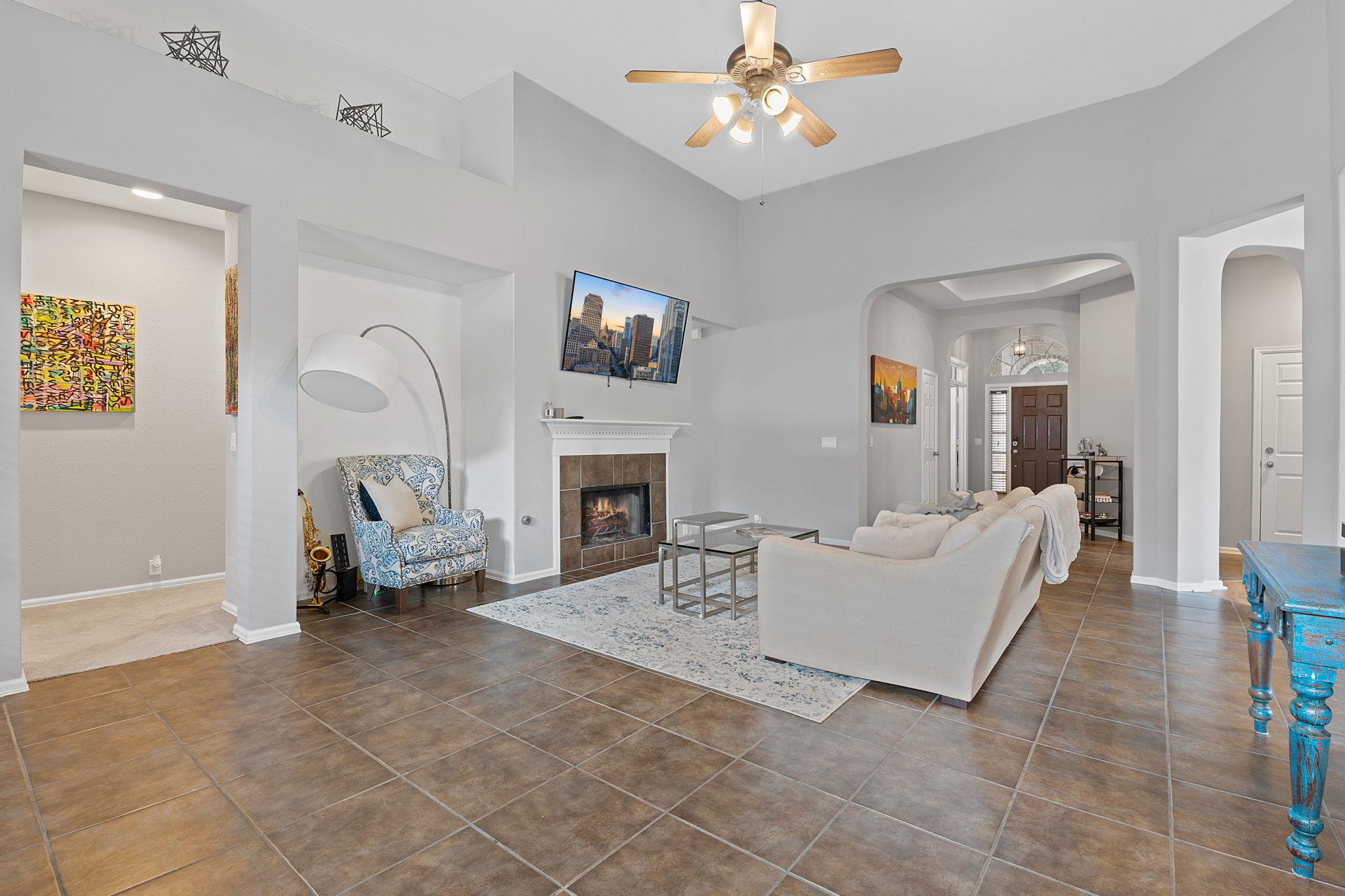 185 Mountain Laurel Way, Austin, TX 78737