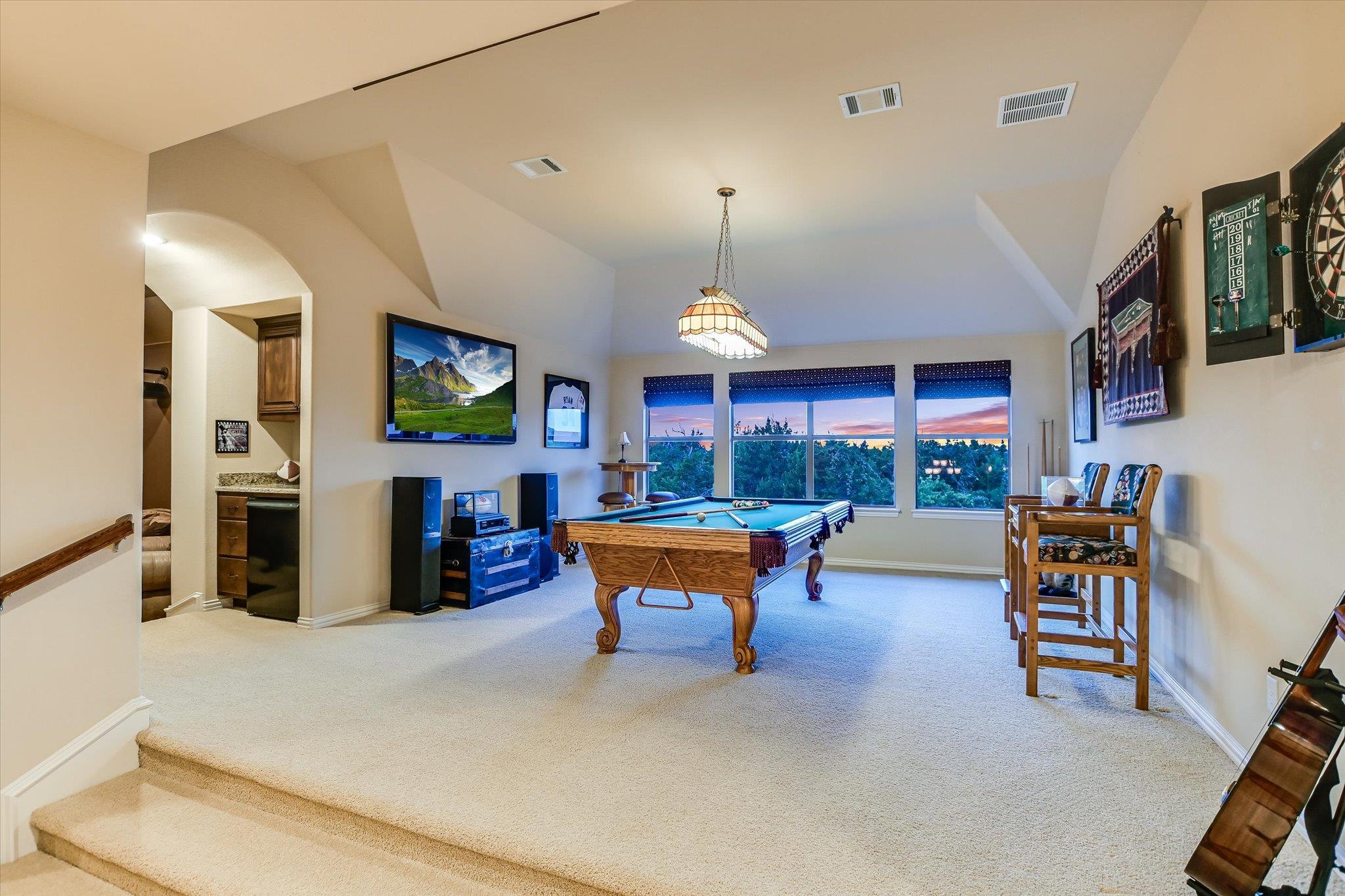 4712 Mont Blanc Dr, Austin, TX 78738