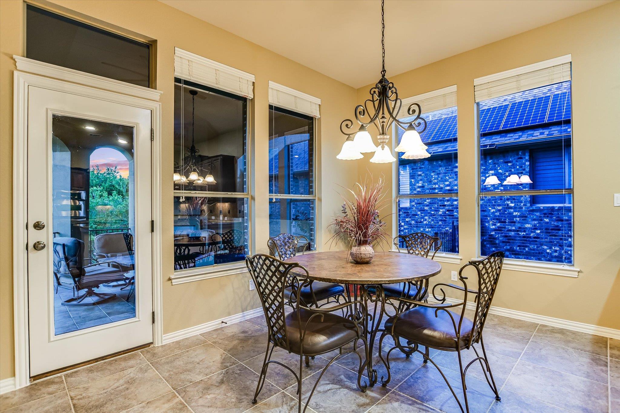 4712 Mont Blanc Dr, Austin, TX 78738