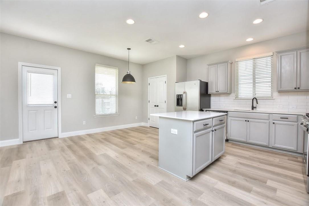 204 Russet Trl, Georgetown, TX 78628