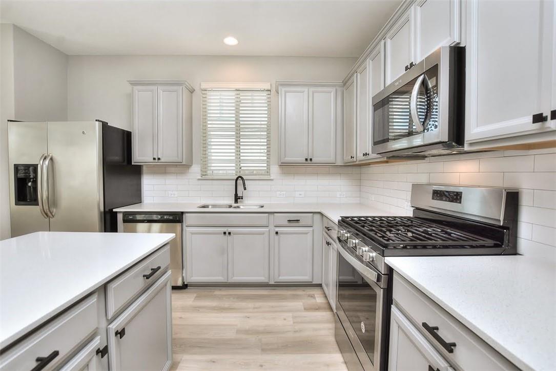 204 Russet Trl, Georgetown, TX 78628