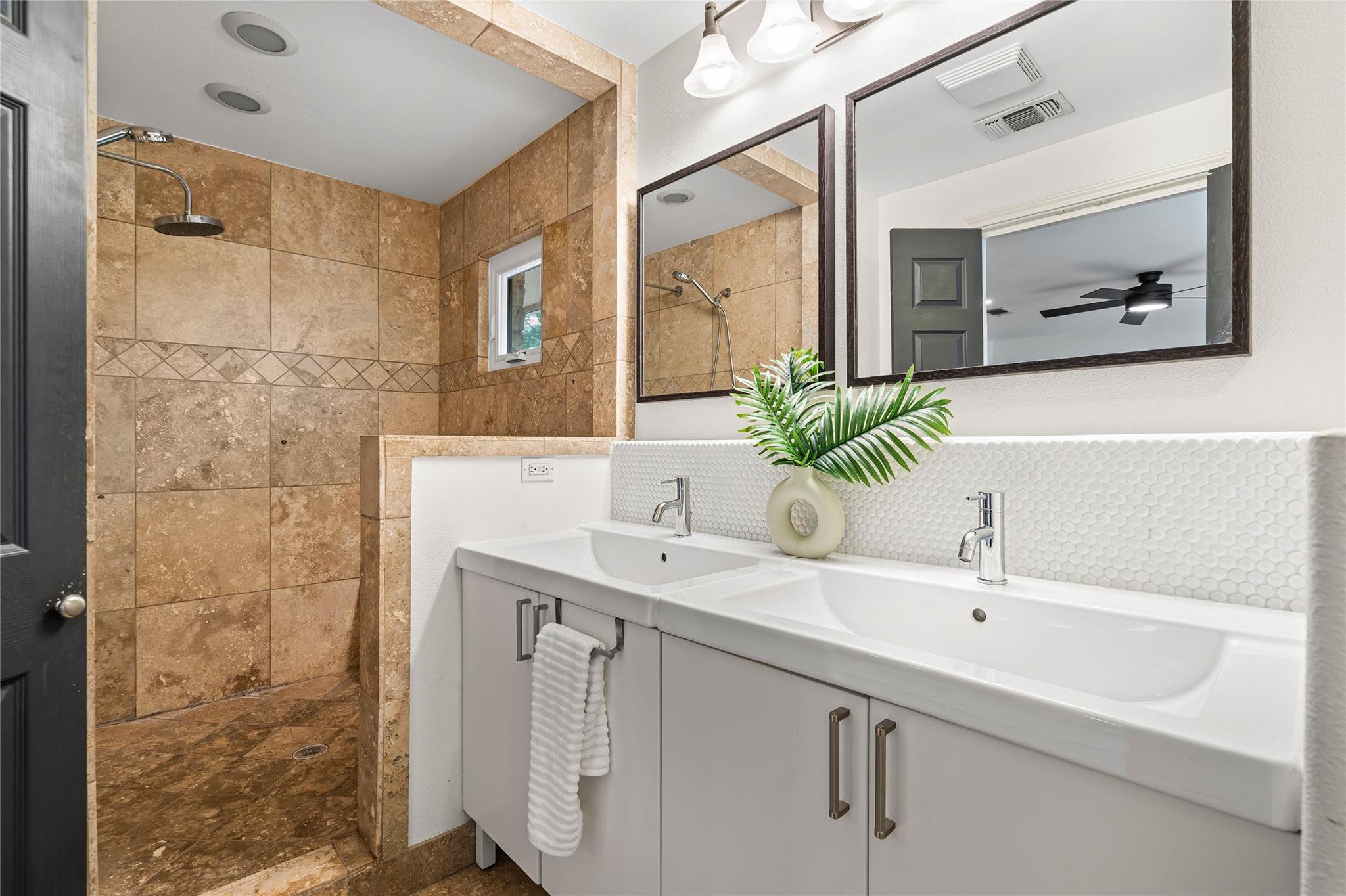 3511 Eldorado Trl, Austin, TX 78739